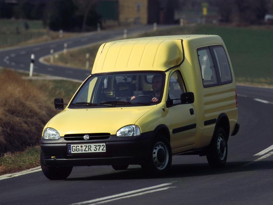  Opel Combo Tour 1995 года  (фото 1 из 2)